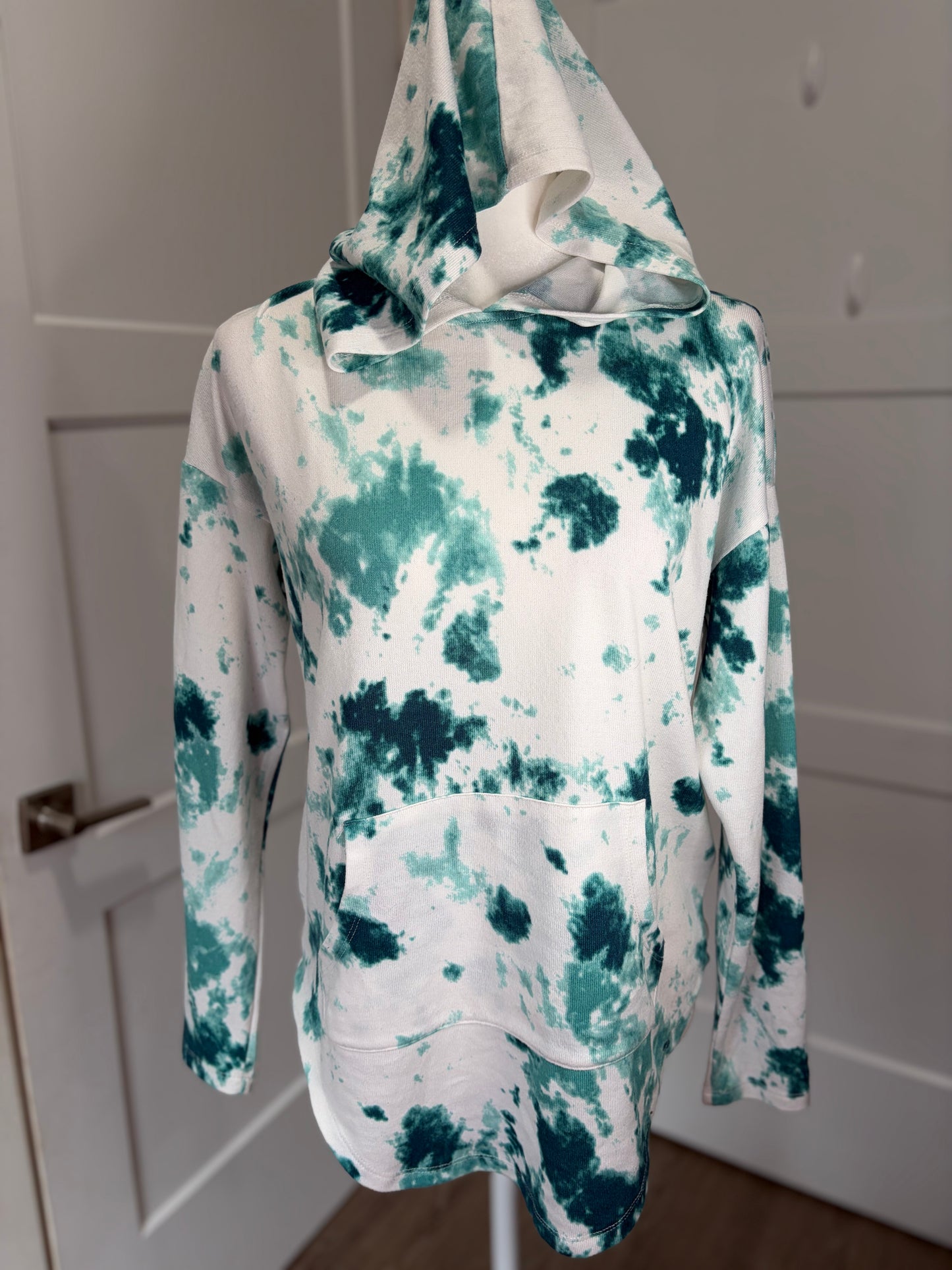 Tie Dye Lightweight Sweatshirt