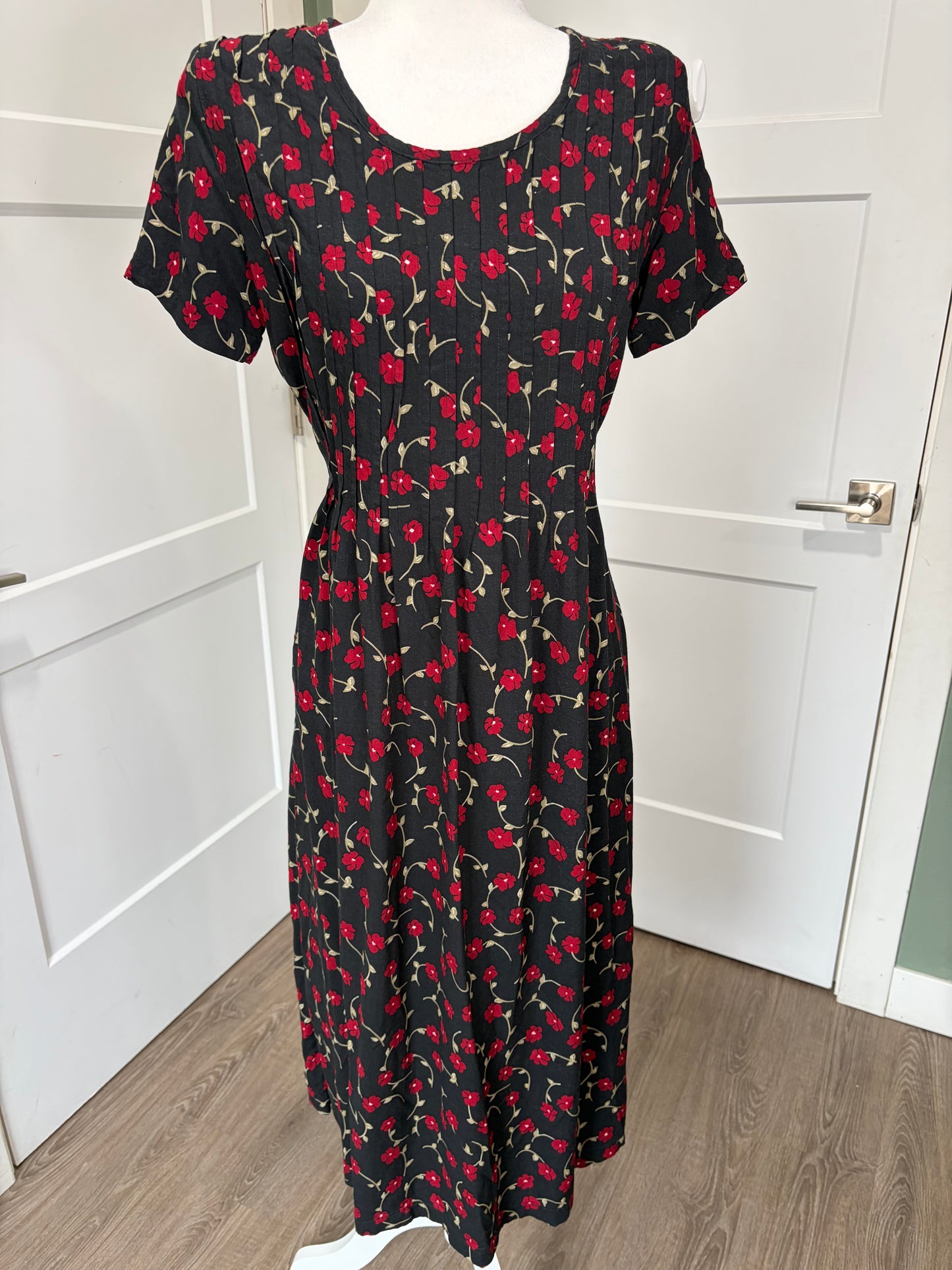 NWOT Vintage 90s Dress